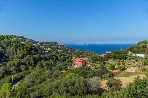 Villa Los Robles Begur 0*,